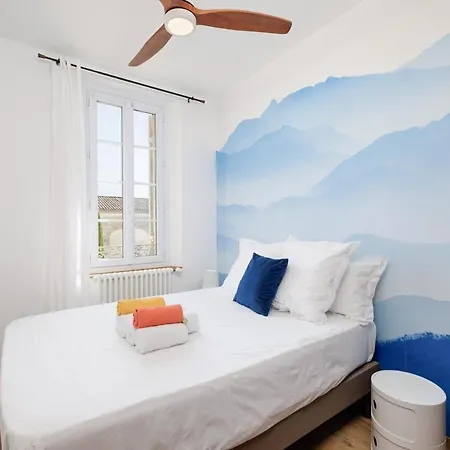 Saltwater Pool, Ac, & 6 Large Bedrooms