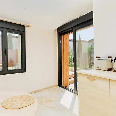 Villa Saltwater Pool, Ac, & 6 Large Bedrooms Montagne (Gironde)
